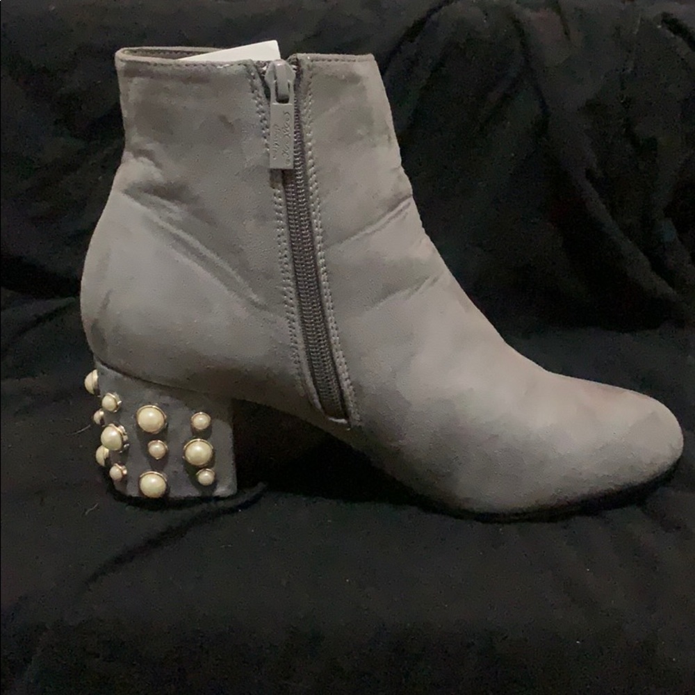 Bootie - Picture 3 of 3